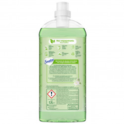 Pack de 12 - Adoucissant concentré Soupline Douceur végétale Notes de Fleurs blanches 52 lavages - 1,3L