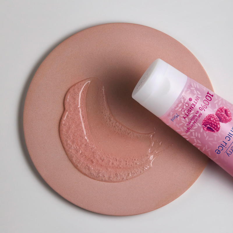 Pack de 3 - Gommage visage NIVEA Framboises BIO et Riz BIO Eclat 75ml