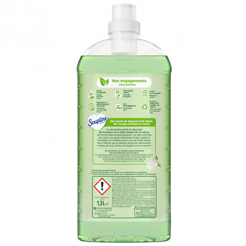 Adoucissant concentré Soupline Douceur végétale Notes de Fleurs blanches 52 lavages - 1,3L