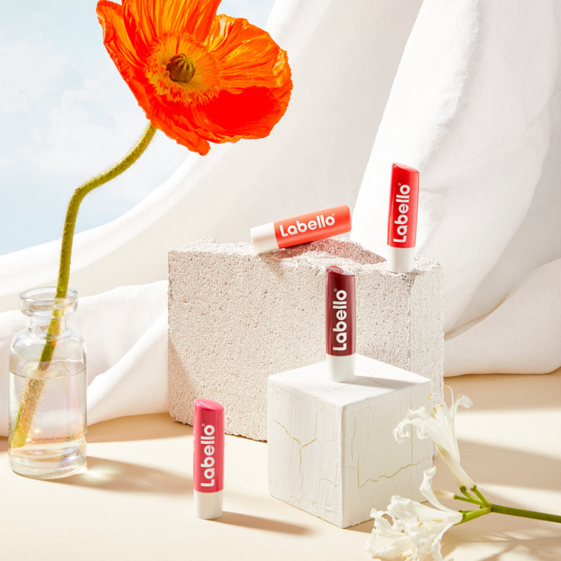 Stick soin des lèvres hydratant LABELLO Huiles naturelles Pêche 5,5ml