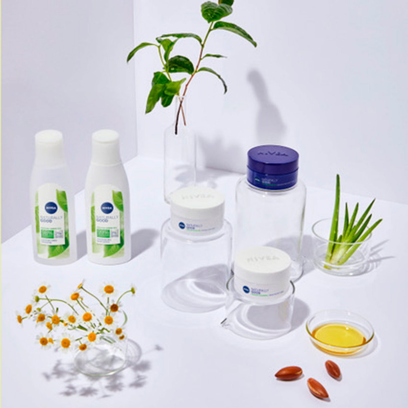 Pack de 2 - Crème visage hydratante NIVEA Camomille BIO Peaux sensibles Naturally Good 50ml