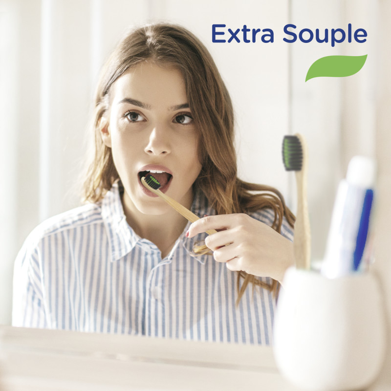 Signal Brosse à dents Bambou Avec des poils infusés au Charbon Extra Souple x1