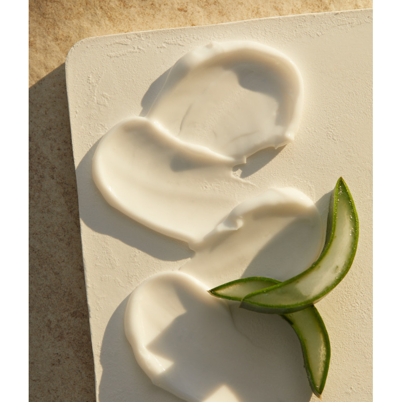 Pack de  3 - Nivea - NATURALLY GOOD Crème Multi-usages Aloe Vera BIO pot 200ml